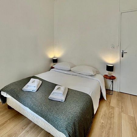 Appartement T2 Place Carnot -Dabnb ลิมอจส์ ภายนอก รูปภาพ