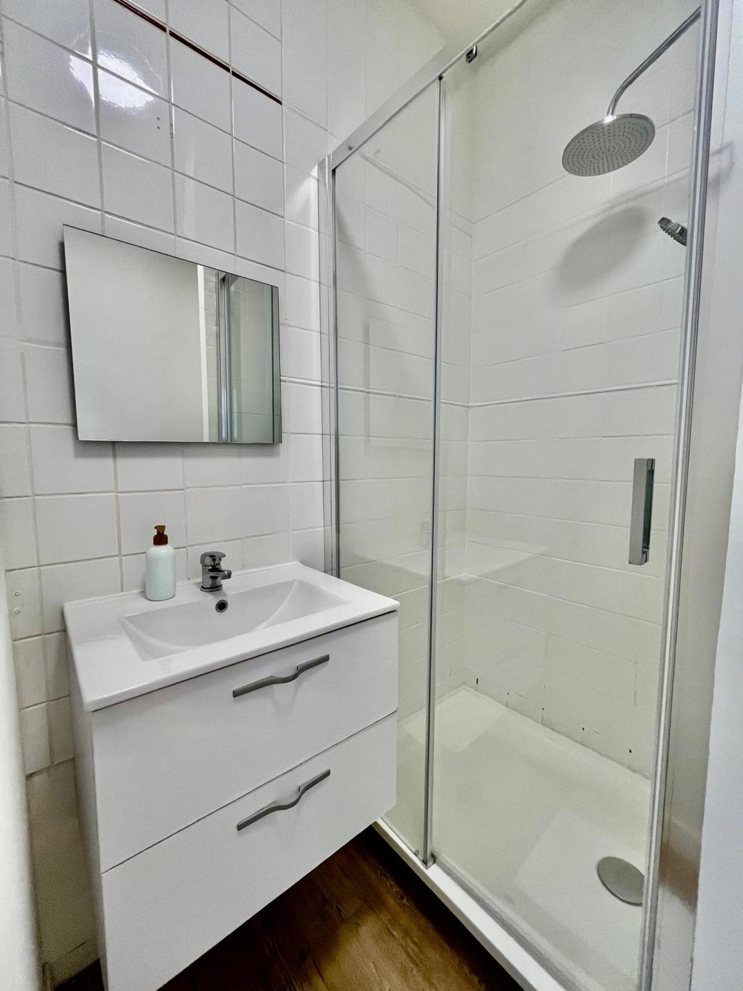 Appartement T2 Place Carnot -Dabnb ลิมอจส์ ภายนอก รูปภาพ